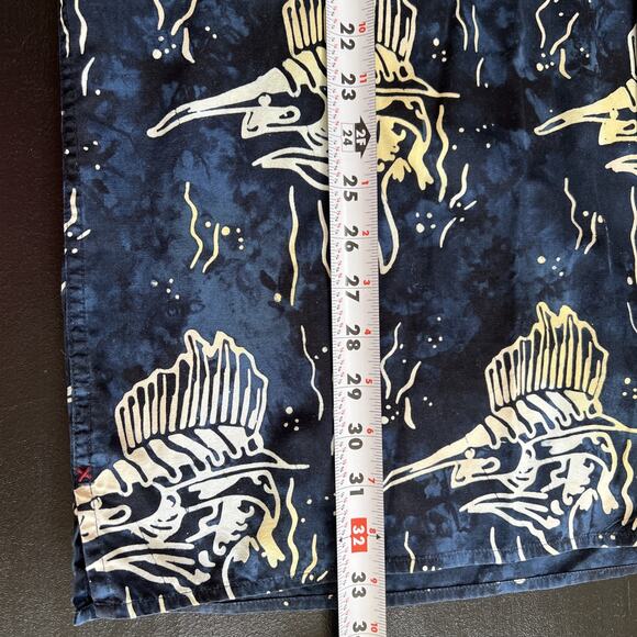 Fishtech Shirt Mens XLT Navy Fish Print Hawaiian Batik Cotton Beach Coastal Dad - Picture 12 of 12